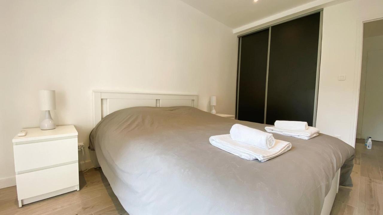 Appartement 1 Chambre proche de gare, plage, centre Antibes Extérieur photo