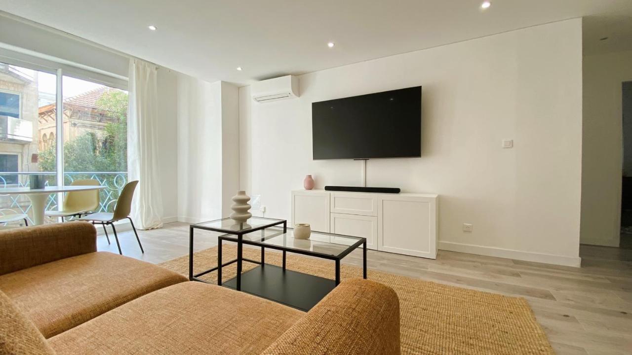 Appartement 1 Chambre proche de gare, plage, centre Antibes Extérieur photo